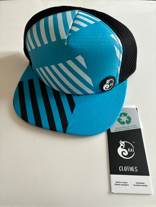 Snap back kite hat (Gorras kite)